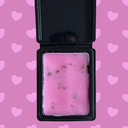 Love Clamshell